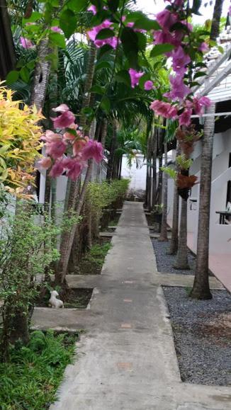 Hacienda Phuket Hotel Patong Exterior foto